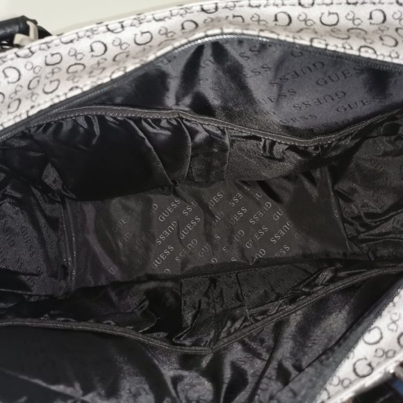 Guess Diaper Bag / Travel Bag | Color: Gray-black | Size large - Picture 11 of 11